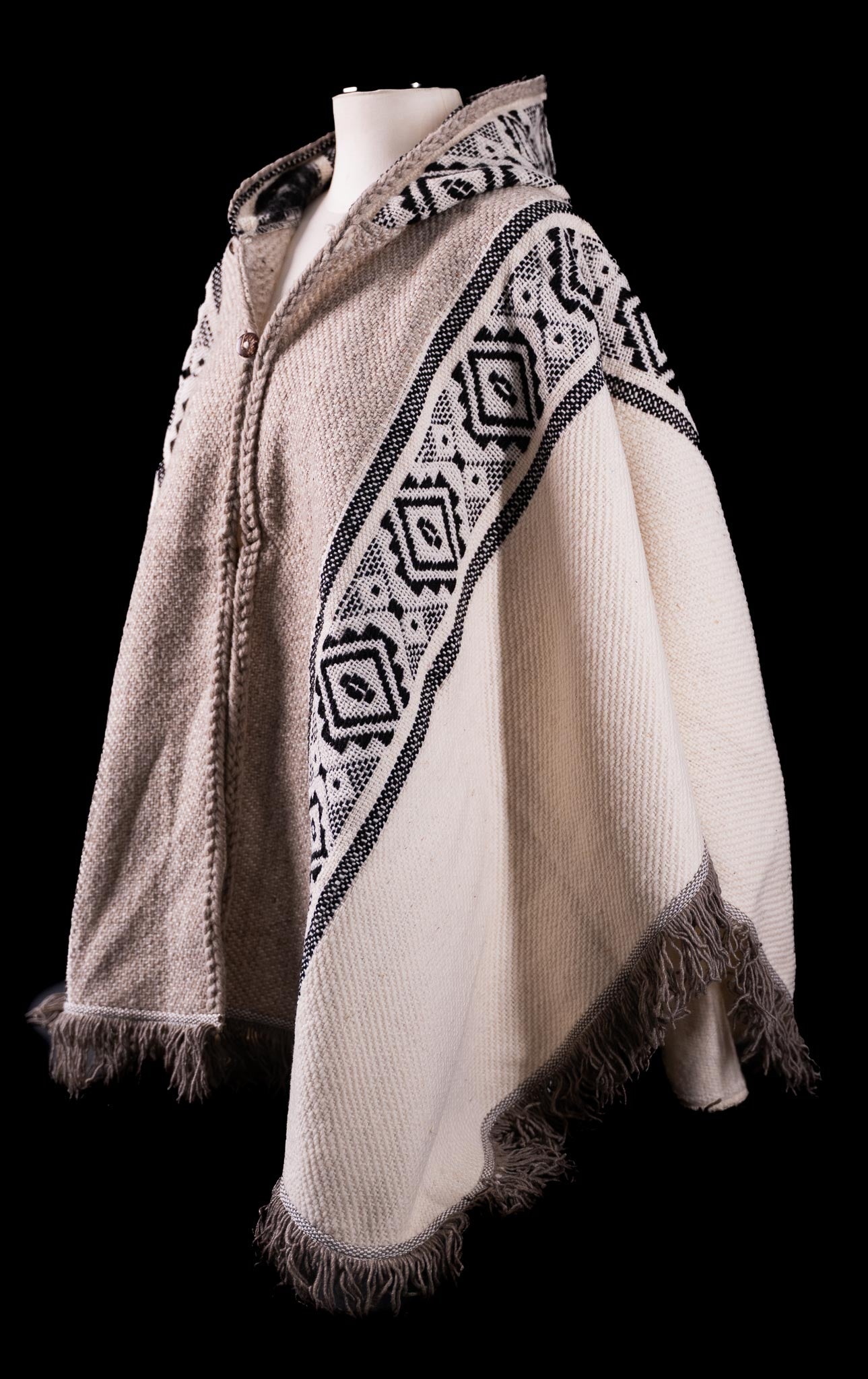Ecuadorian Poncho with Hood – Handwoven in White and Gray