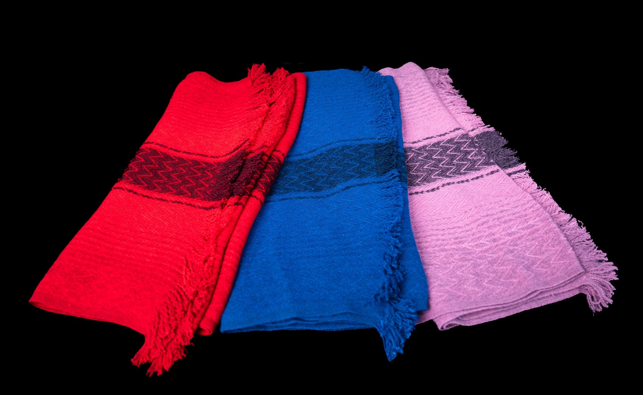 Ecuadorian Alpaca Wool Hooded Poncho – Handwoven by Artisans