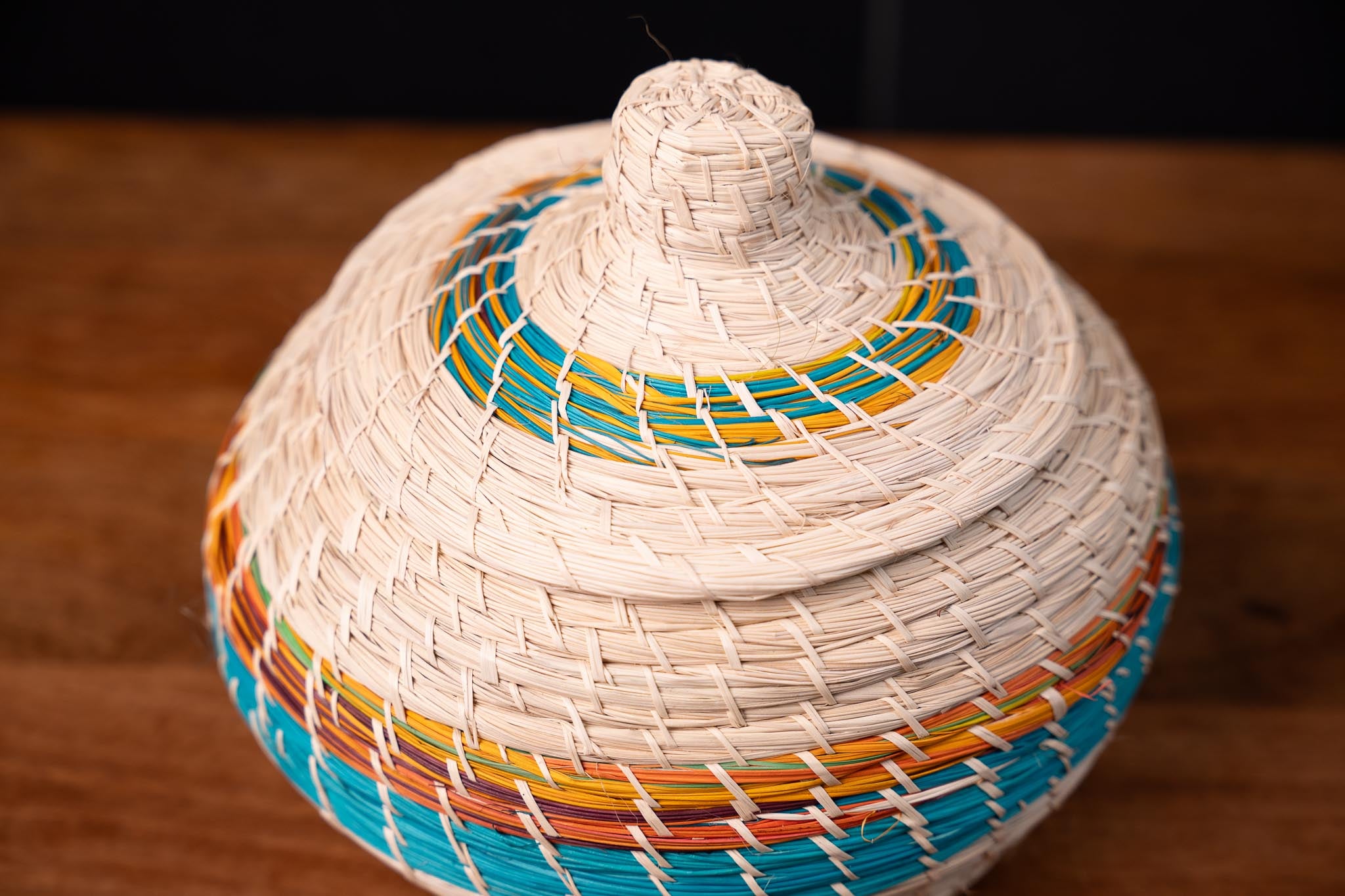 Handwoven Palm Fiber Basket with Lid – Colorful Ecuadorian Craft