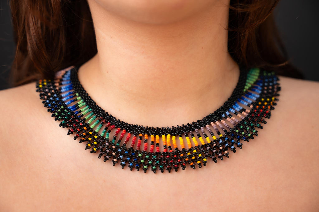 Handmade Glass Bead Necklace – Ecuadorian Design