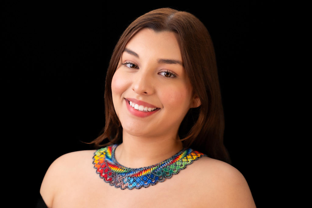 Handmade Glass Bead Necklace – Ecuadorian Craftsmanship
