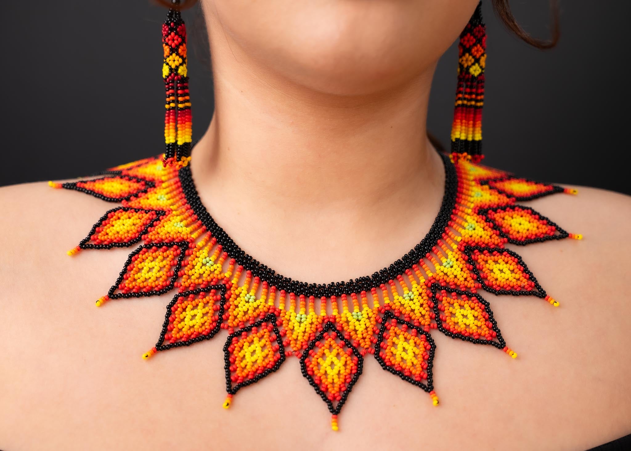 🔥Handcrafted Ecuadorian Glass Bead Necklace & Earrings Set